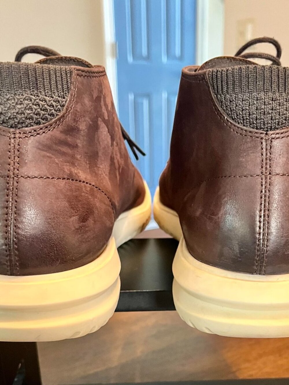 Cole Haan Grand Chukka Boots Dark Chocolate Leather Upper Padded Insole Size 10 - Picture 5 of 6
